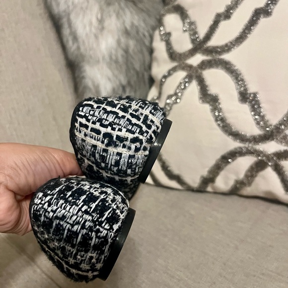 NWT - ZARA Tweed Black and White Flats, Size 36 - Picture 3 of 9